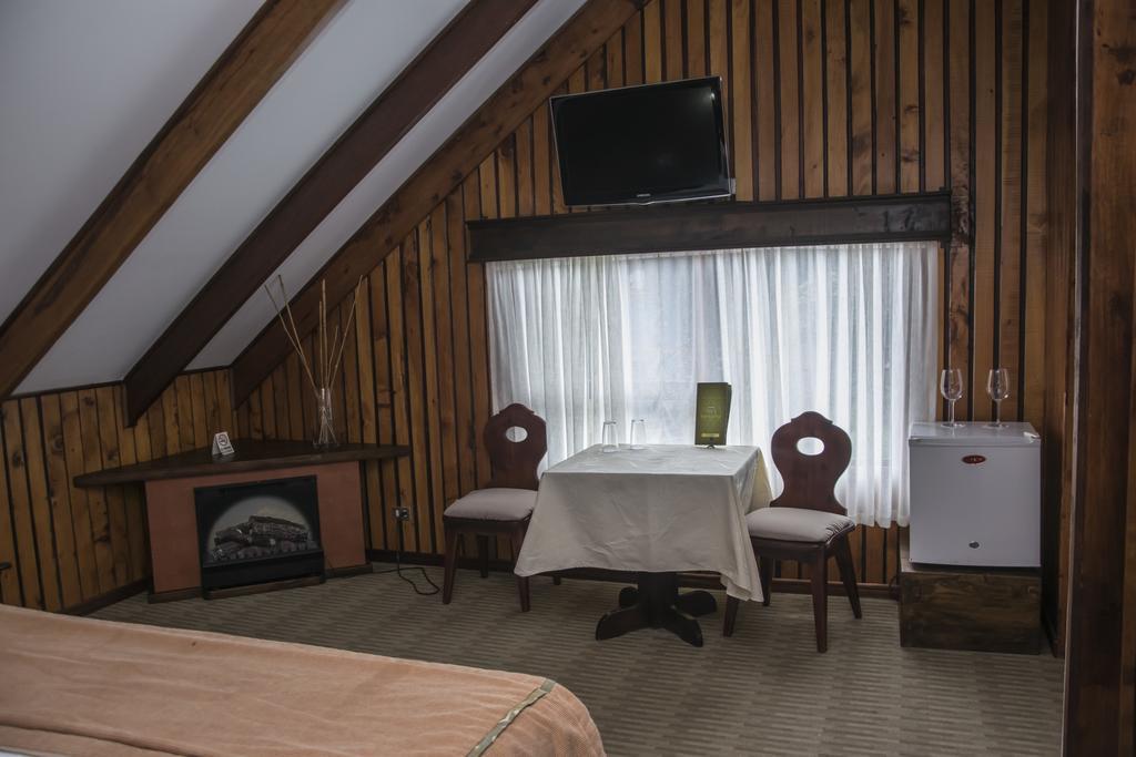 Hotel Chalet Tirol Heredia Room photo